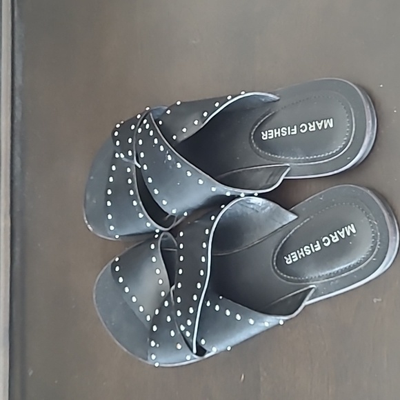 Marc Fisher Flat Studs Black Sandals - Picture 6 of 6